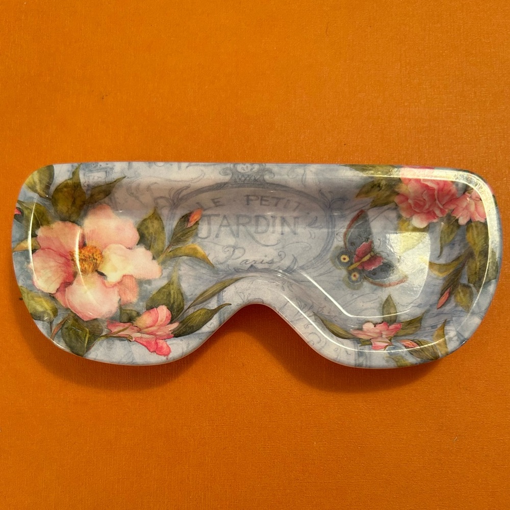 💗💕💗Italian Eye Glasses Holder💗💕💗